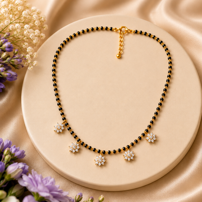 Black Beads Five Flower Pendant Chain